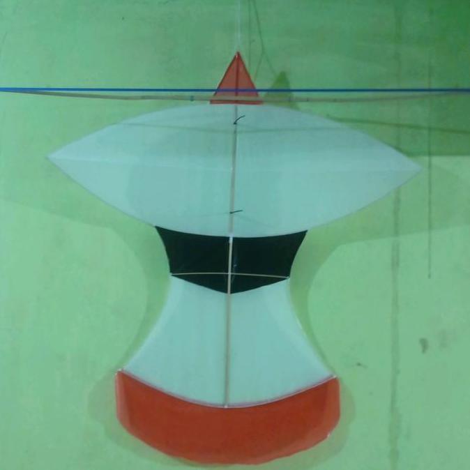 Layangan kuir bali 1 Meter bonus sendaren