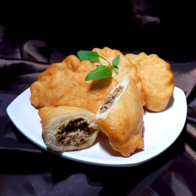 panada ikan cakalang khas manado pedas frozen goreng homemade halal