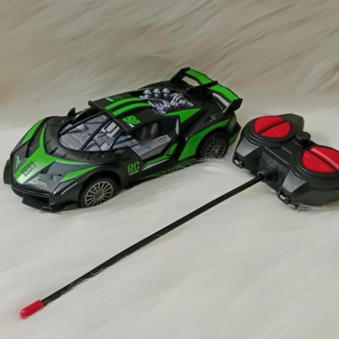 Mainan Mobil Remote Control RC Express Speed dengan Remote Baterai AA 2pc & Baterai Aa 3pc Ban Karet