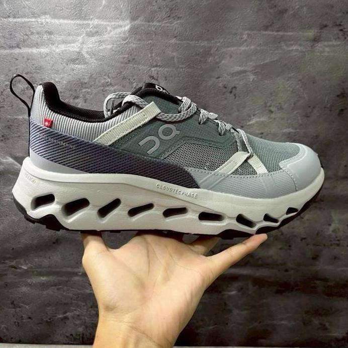 Sepatu On Cloud Horizon Alloy Frost