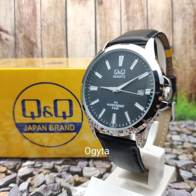 Q&Q QQ Jam Tangan Pria Wanita Kulit Hitam CA08J312Y Original