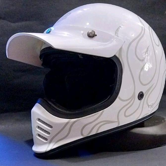 HELM JPX SIGNATUREMOTIF HELM cakil