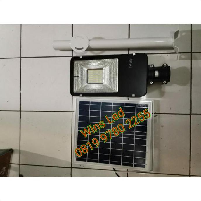 LAMPU JALAN LED 100W TENAGA SURYA 100 WATT PJU SOLAR PANEL100WATT