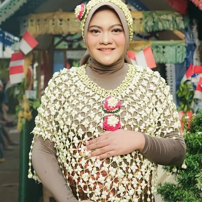 Melati ronce siraman 7 bulan satu set bunga fresh HM