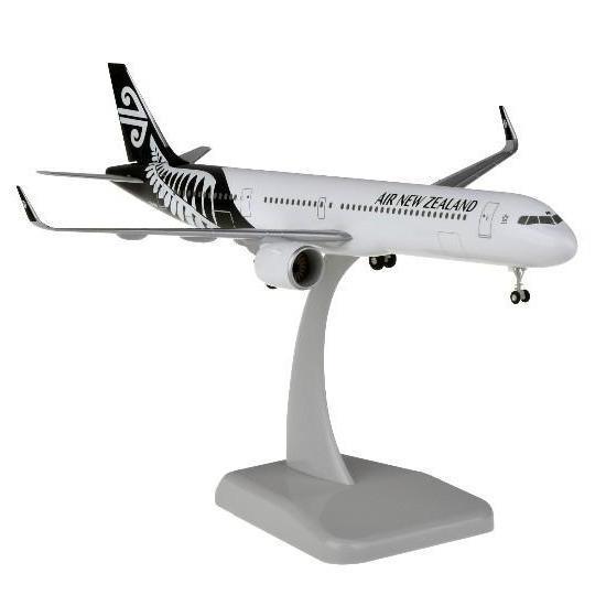 Air New Zealand A321neo Half Black ZK-NNB Hogan Wings 1:200 Scale