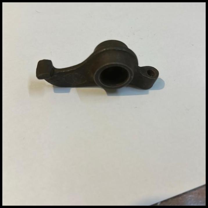 TERLARIS PELATUK KLEP / VALVE ROCKER ARM (B) UNTUK MOBIL FIAT 