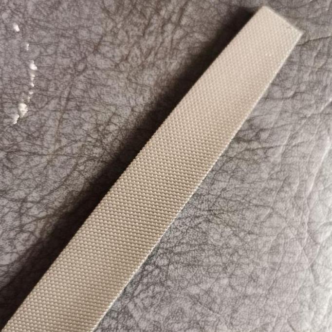 TORA Kikir Bulat dan Persegi Panjang 20cm