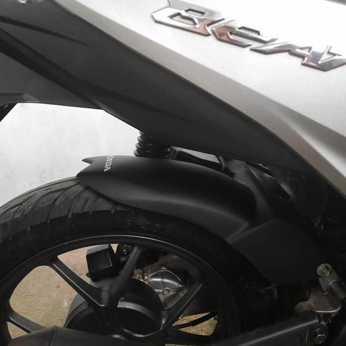 Hugger / Spakboard Kolong Motor Beat Genio Scoopy 2020-2022.Aksesoris
