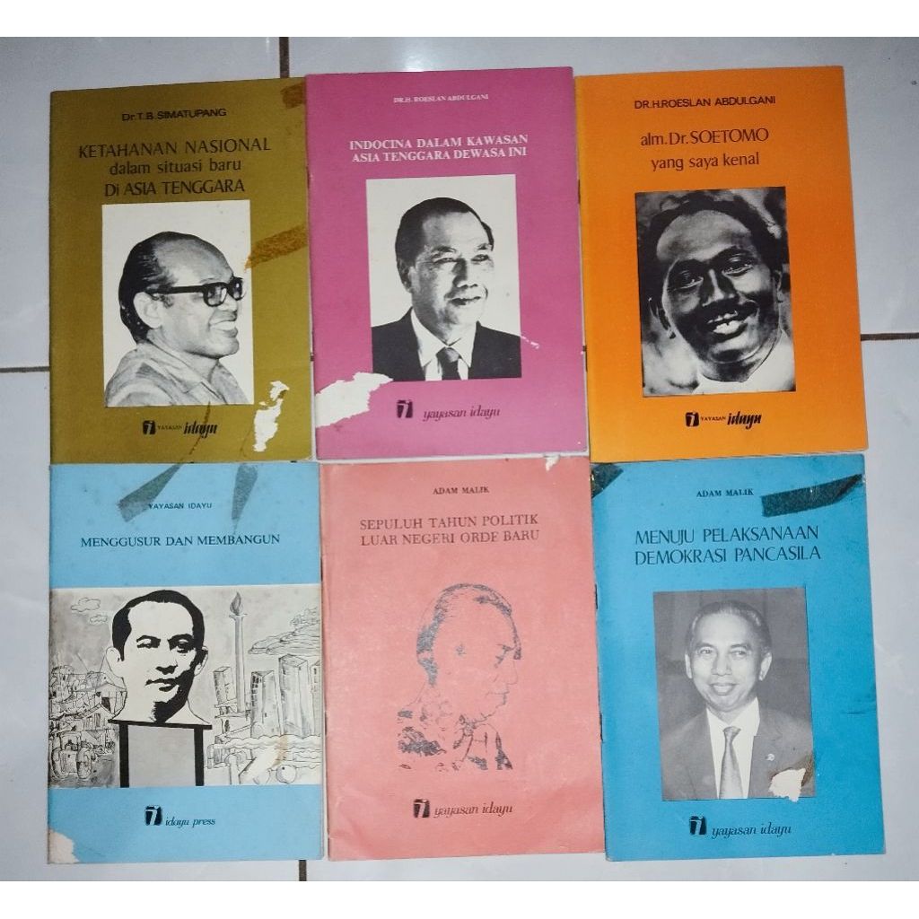 Jual Paket 24 judul Buku-buku Terbitan Idayu Press, Yayasan Idayu 1977-1978, Mohamad Hatta, Moh. Roe