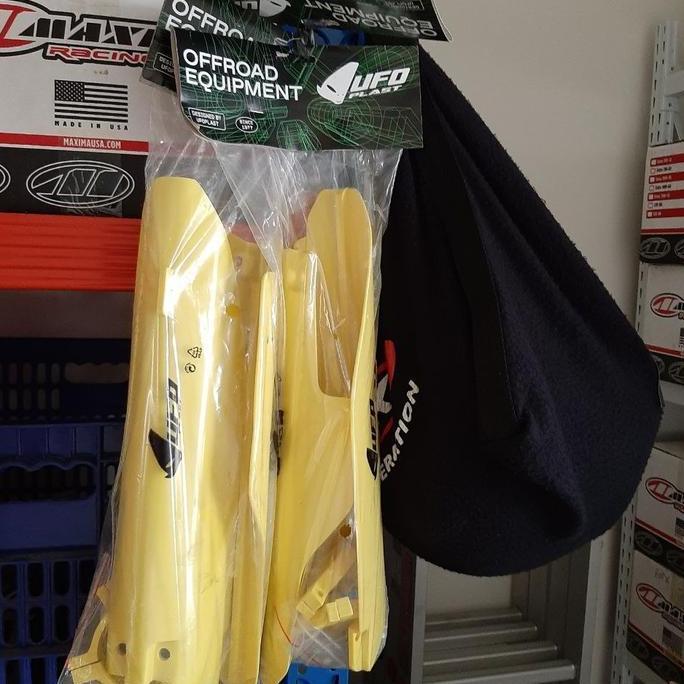 TERMURAH - cover shock forkguard depan usd Suzuki RM 250 RMZ 250 450 sepasang