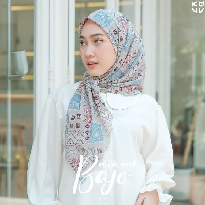 Chiusura- Koyu Hijab Segiempat Viney Jepang Scraft Ethnik Bajo