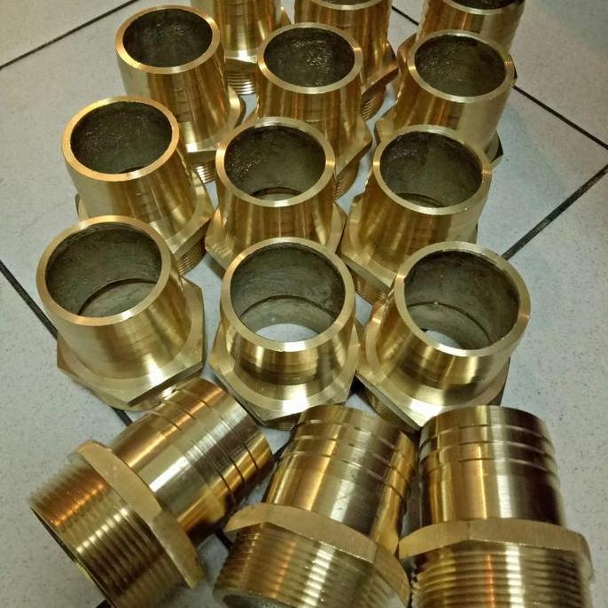 Nepel Selang 1 inch kuningan