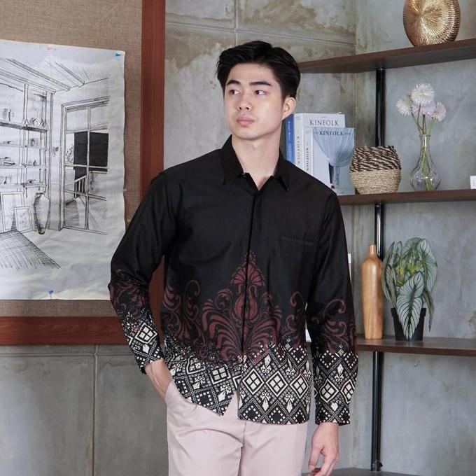 Swipe Up Kemeja Batik Pria Katun Slimfit Modern Lengan Panjang Motif  Kresna Black TP