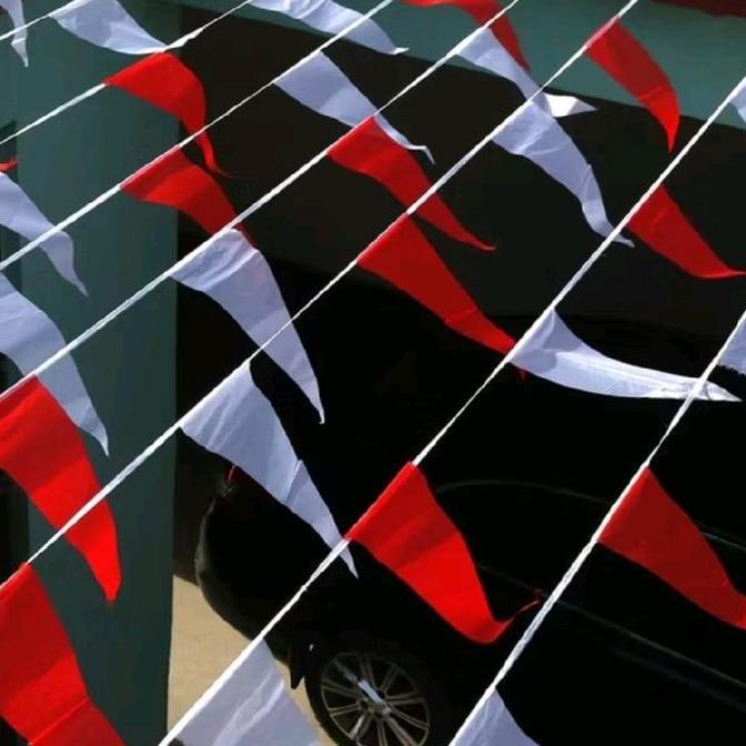 60 meter 150 lembar Bendera segitiga merah putih bendera segitiga warna warni