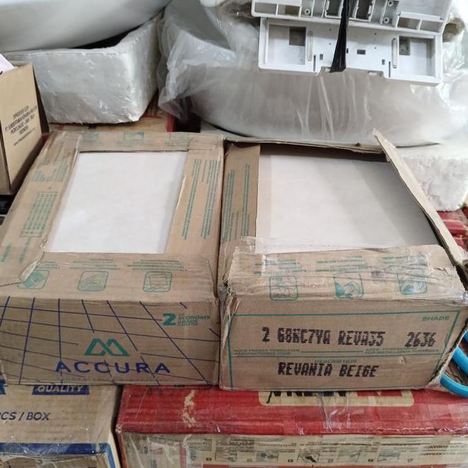keramik mulia accura revania beige 20*25