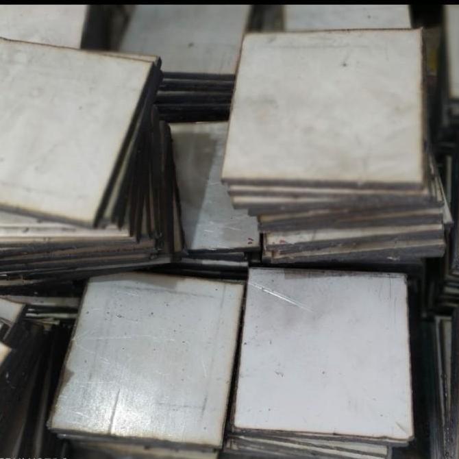 plat stainless 304 tebal 6mm 170x170mm