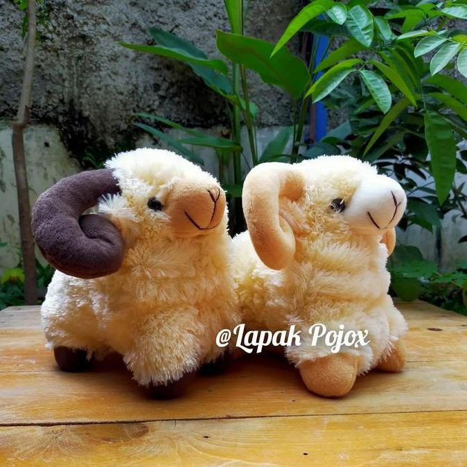 Carne- Boneka Domba Souvenir Aqiqah