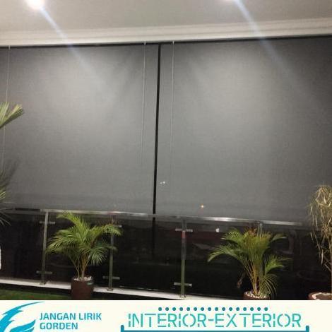 Tirai outdoor penahan panas dan hujan