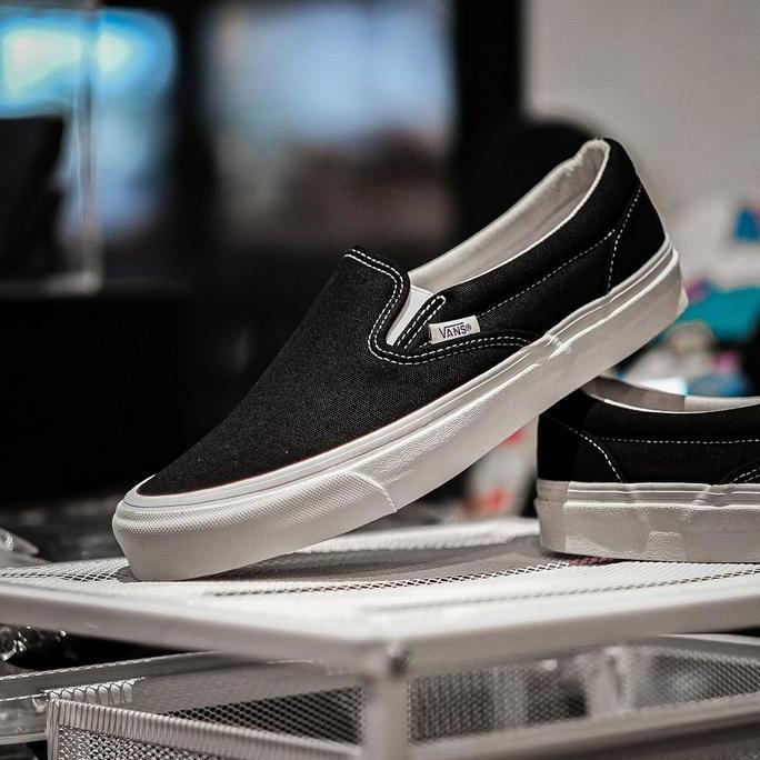 Vans Slip On Vault OG Black White Orinal