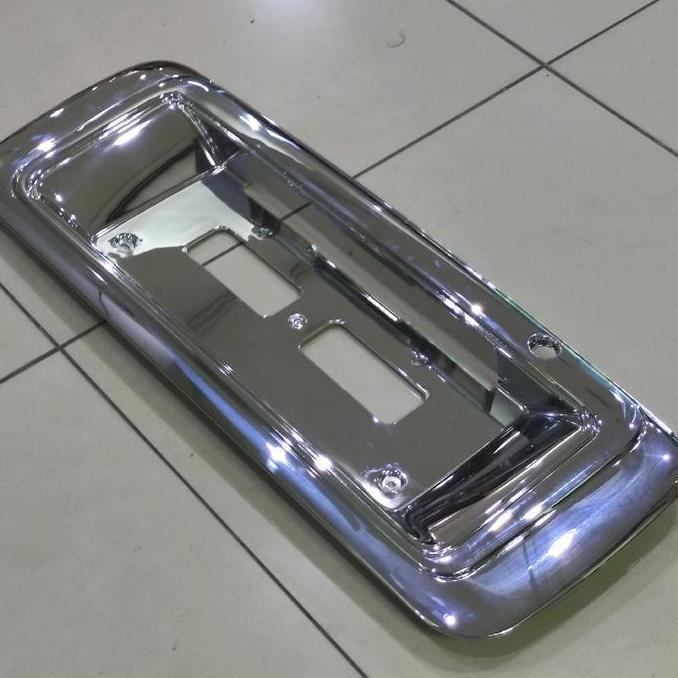 Grosir Ornament Lis Bagasi Plat Nomor Mobil Toyota Kijang Kapsul Chrome
