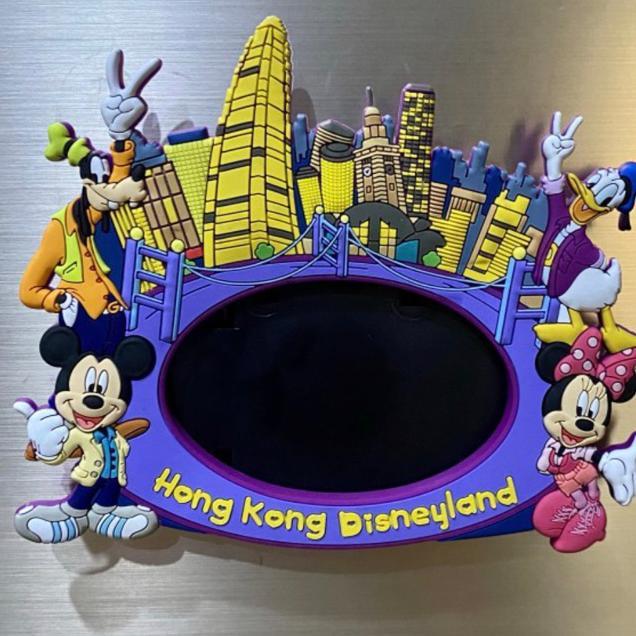 Tempelan Kulkas/Magnet Hongkong Disneyland
