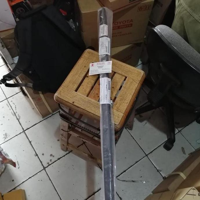Pelipit Kaca List Kaca Depan Kanan Fortuner
