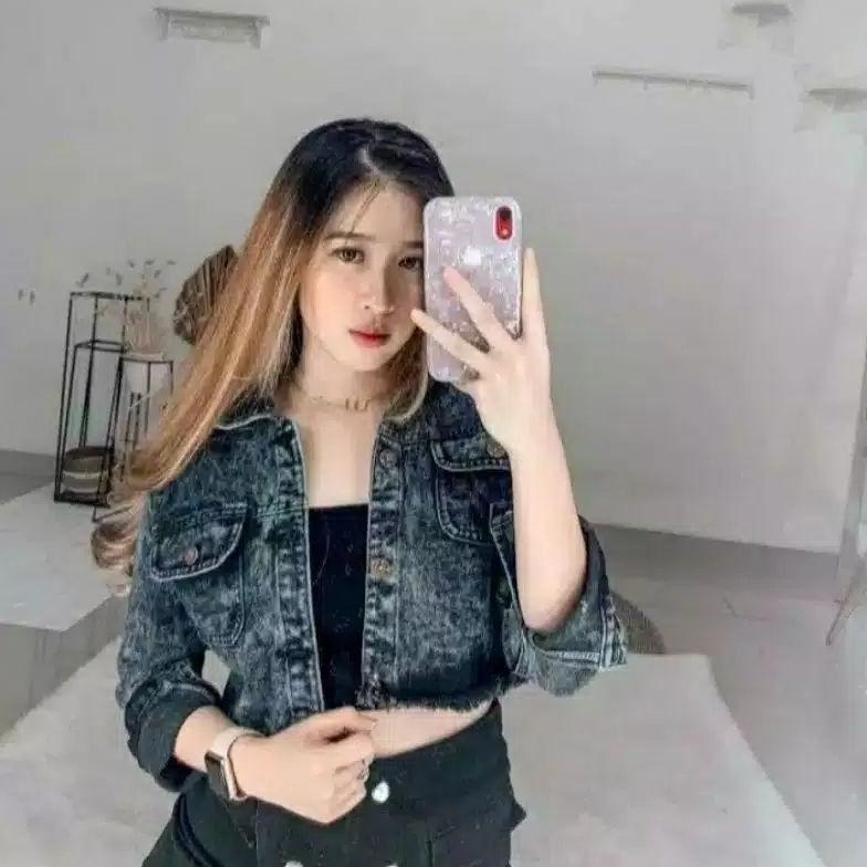BEST DEALS JAKET JEANS CROP JUMBO. LD//100//LD110//LD120//LD130.  LD=(LINGKAR DADA) KANCING LEMBUT D