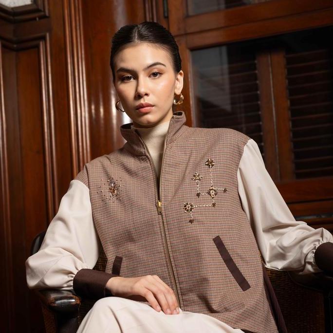 VAIA Atelier - Atasan Jacket Wanita Eggio