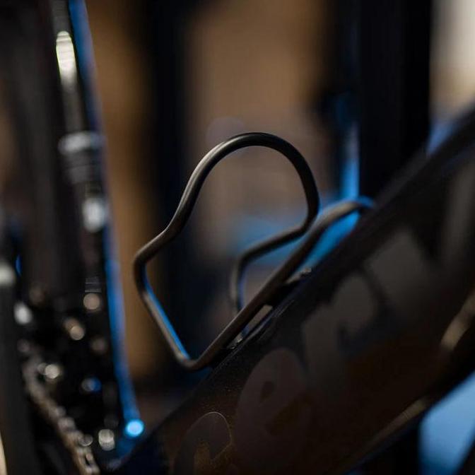 Silca Sicuro Titanium Bottle Cage Black Cerakote