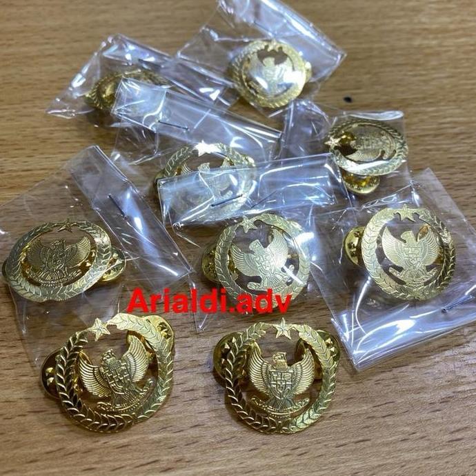 Pin mut IMIPAS pin topi mut kemenimipas kuningan paku