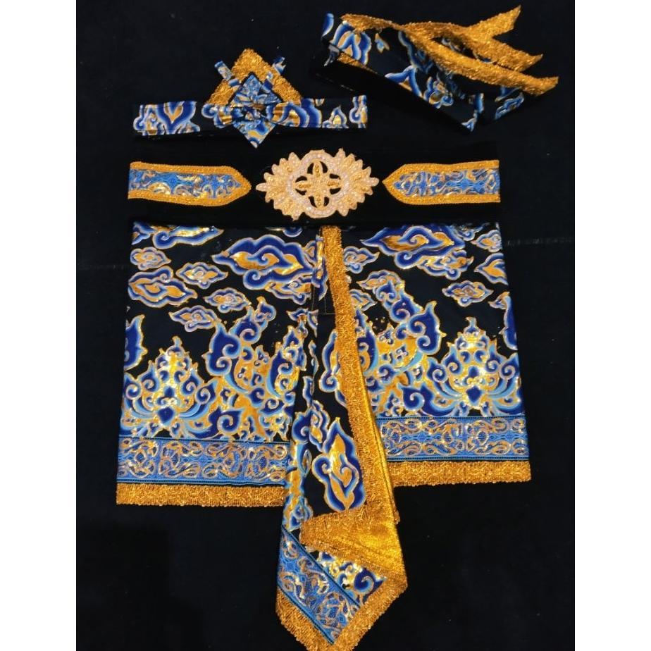 Dodot Silat /Kain Sembong Silat