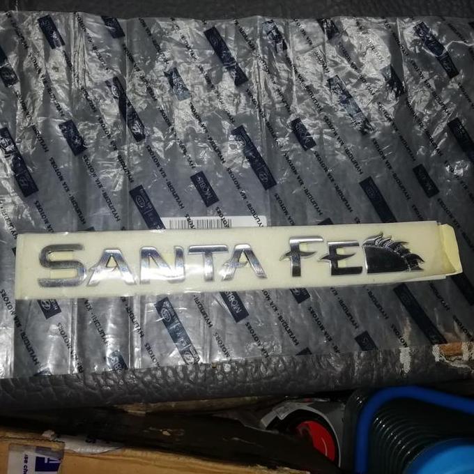 Emblem Hyundai Santafe Terbatas