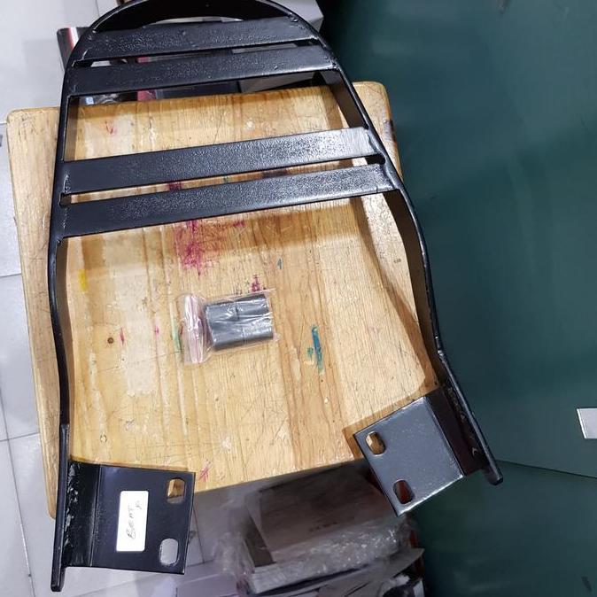 BRAKET BOX TOP BOX UNTUK BEAT NEW BOX GIVI SHAD KAPPA KMI MOTOR TEBAL KODE 6