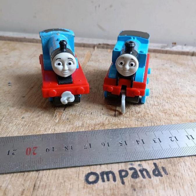 2 PCS DIECAST KERETA THOMAS DAN EDWARD MATTEL CS99