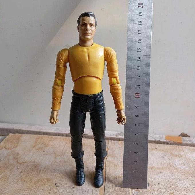 FIGURE ACTION STAR TREK ART ASYLUM 2003 CS99