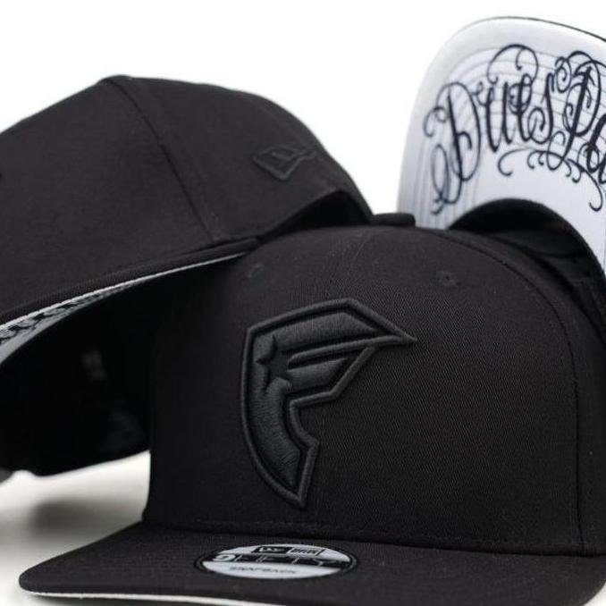 topi snapback famous original import/ famous cap/hat