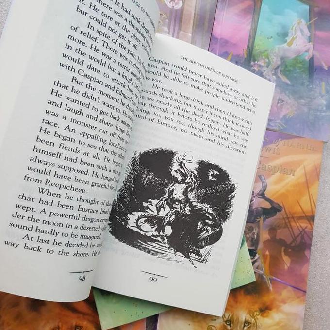 The Chronicles of Narnia 7 buku (tanpa box)