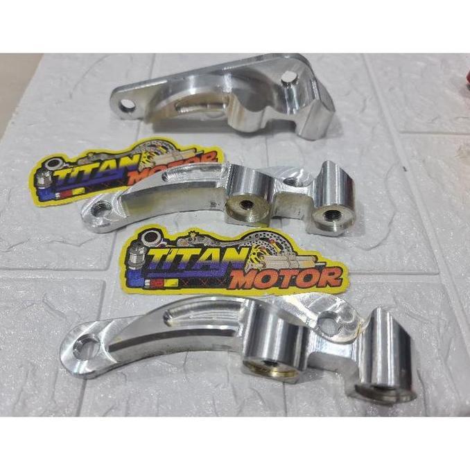 djeinnaz - breket monoblok kaliper 4 piston motor mio soul mio j mio gt fino dll Motorcycle Diskon