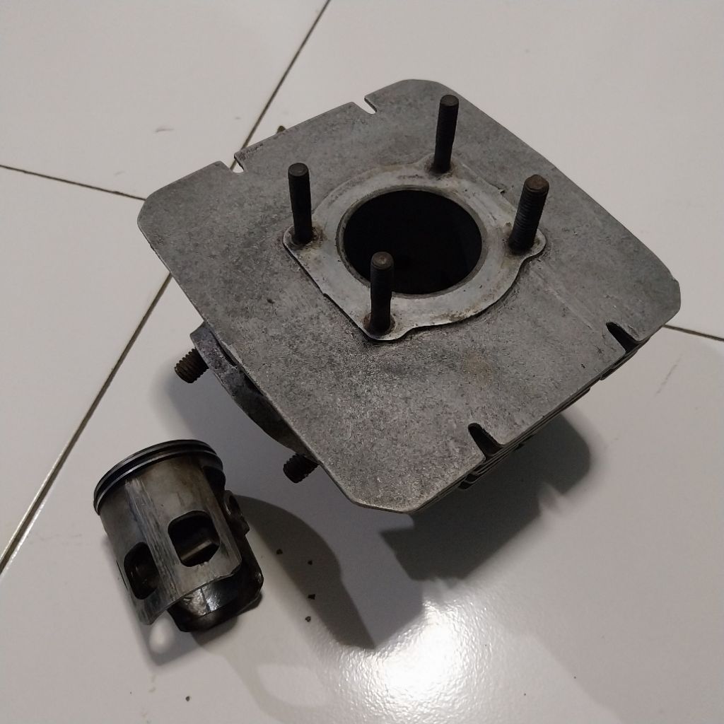 blok piston buring os 100 original Yamaha RX spesial rxs yt 115 rxr