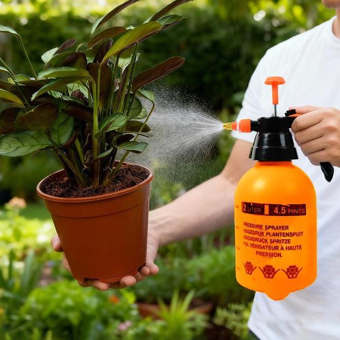 Pressure Sprayer Semprotan Air Tanaman Pertanian Burung Semprotan Pompa Manual - 2 Liter (TERBAIK) (