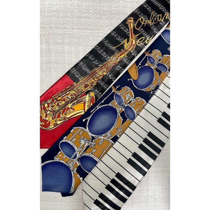 Dasi Pria Motif Musik Banyak Pilihan