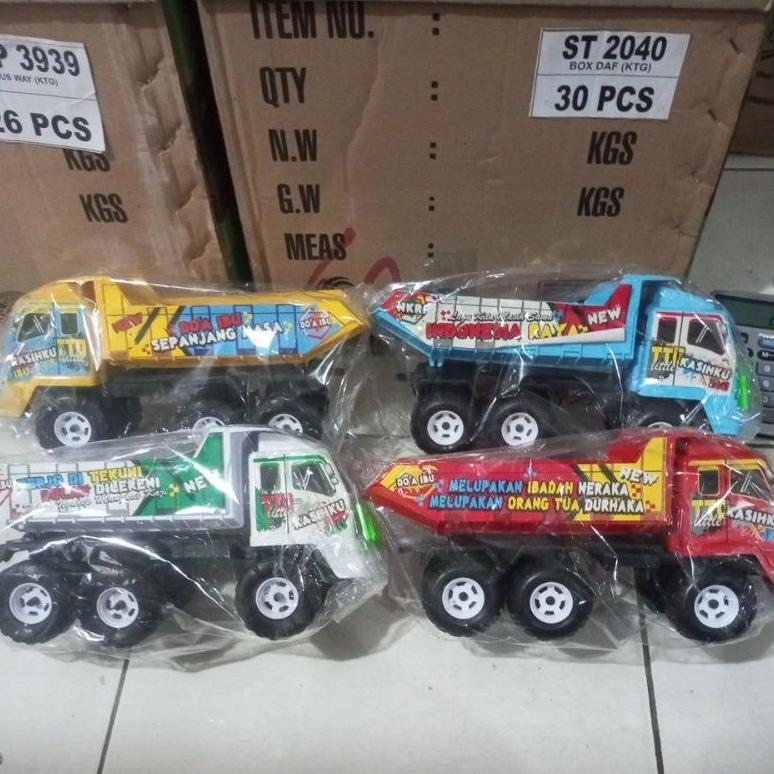 Flash Sale Mainan Mobil Truk Bak Pasir/Truk Oleng + Stiker Dan Kata2 Ttd New