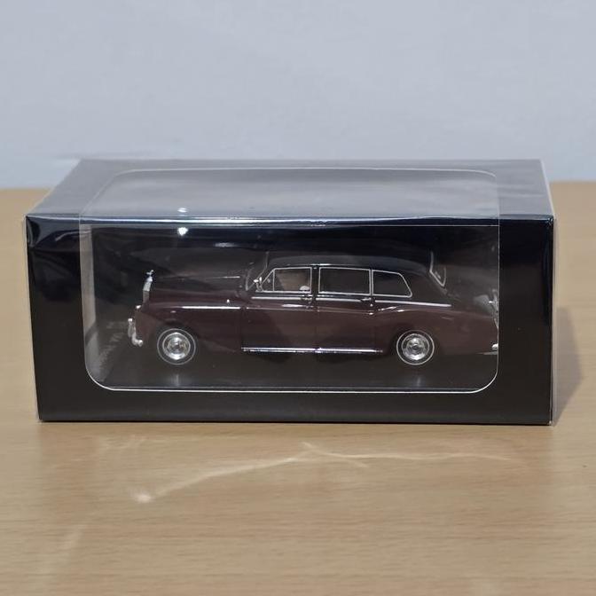 DCM Rolls Royce Phantom VI Black Red Diecast Koleksi Mobil Mainan Mini Scale 1/64 Dengan Kotak Akril