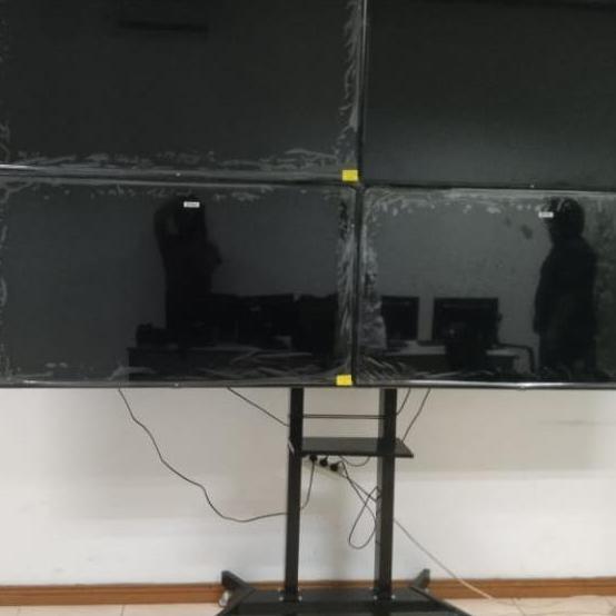 Stand bracket tv | Standing bracket tv 4 layar  55 50 49 43 32 inch