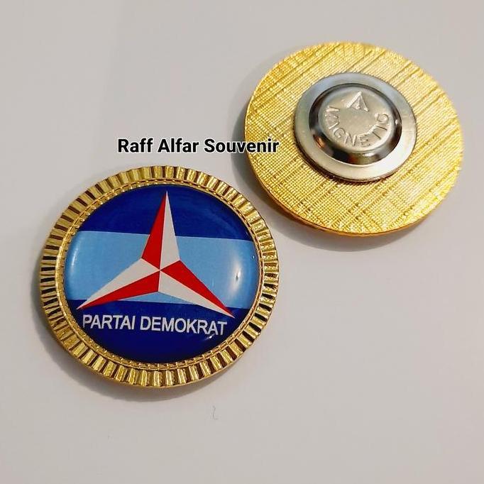 Pin Demokrat -  Atribut Demokrat - Lencana Demokrat