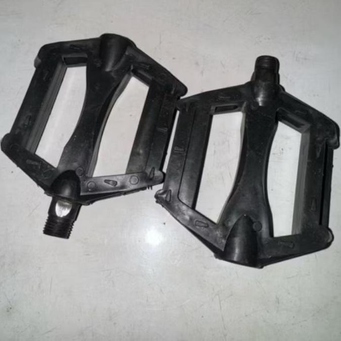 Pedal Sepeda BMX Pedal Sepeda MTB Seli Minion Pedal As Besar Pedal As Kecil Pacific PVC