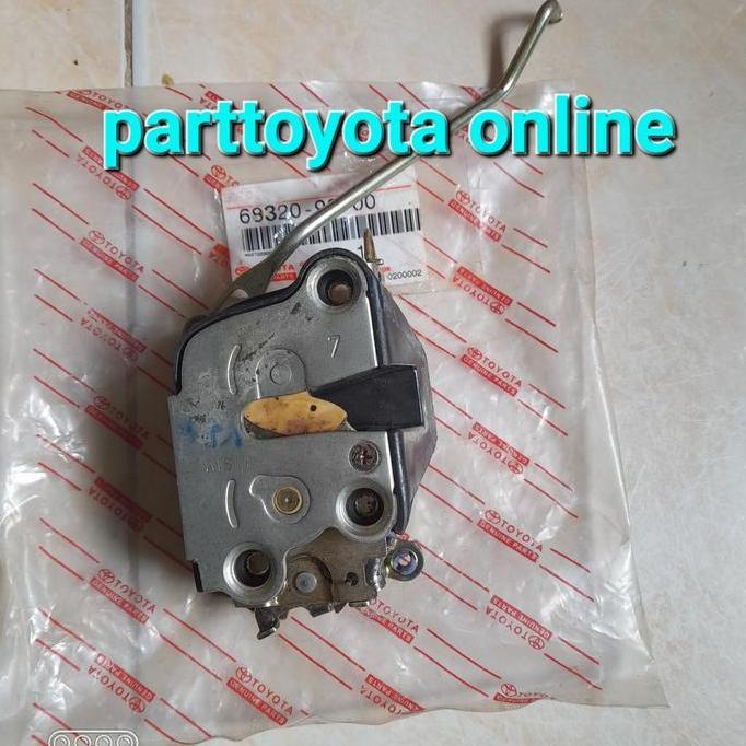 Grosir Doorlock Pintu Depan Kiri Kijang Super Kijang Grand Original