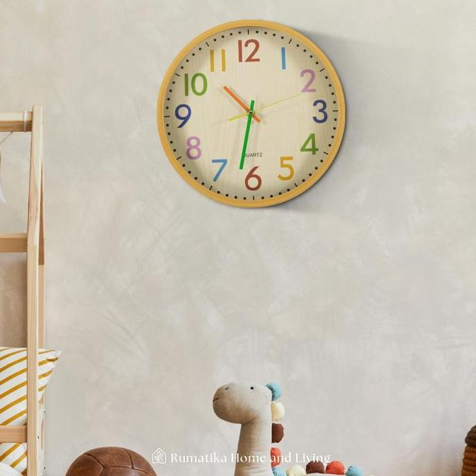 Jam Dinding Warna Warni Kamar Tidur Anak Aesthetic 29 CM Senyap Silent Movement Jam Baterai AA Plast