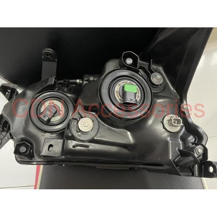 Headlamp Avanza Veloz 2016 - 2018 Original Koito/Lampu Depan Veloz