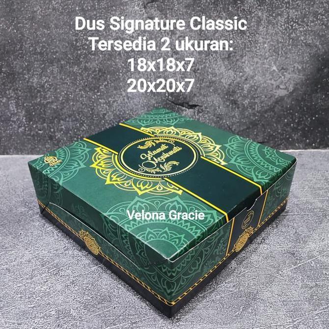 Dus Nasi 20x20 Signature Classic Hijau isi 50 pcs Motif Box Besek Olin